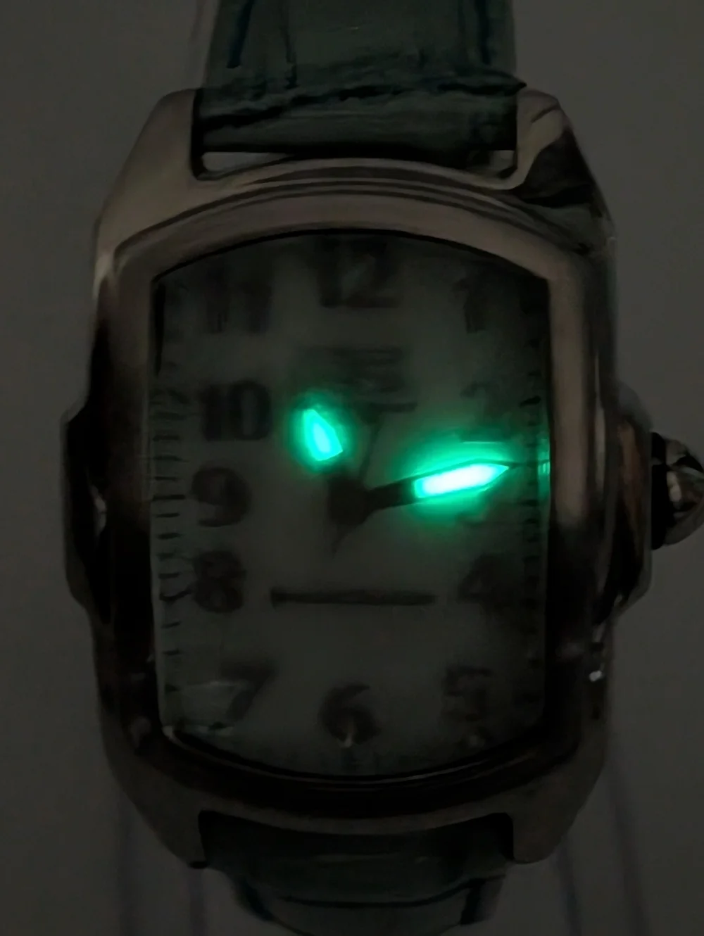 Invicta Watch Special Edition Gift Set Tritnite Night Glow Interchangeable Bands
